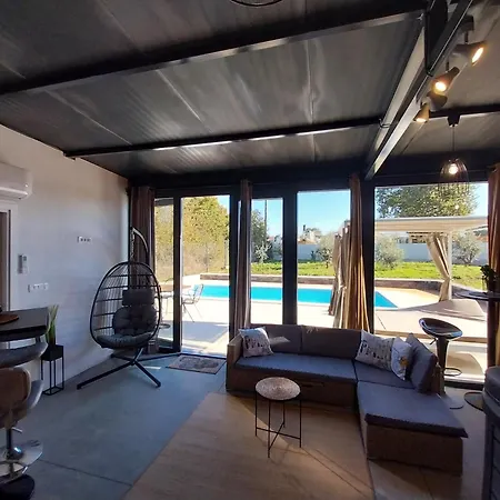 וילה Hacienda Matea, An Oasis Of Romance Near The Beaches, Surrounded By Olive Trees, Pool, Jacuzzi, Playground, Istria פולה