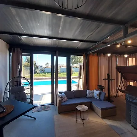Hacienda Matea, An Oasis Of Romance Near The Beaches, Surrounded By Olive Trees, Pool, Jacuzzi, Playground, Istria * פולה