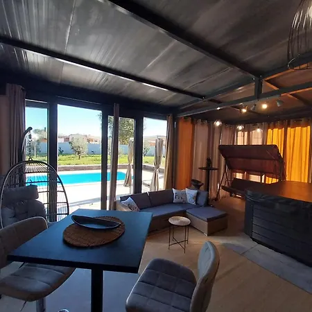 וילה Hacienda Matea, An Oasis Of Romance Near The Beaches, Surrounded By Olive Trees, Pool, Jacuzzi, Playground, Istria